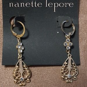 Vintage Gold tone earrings
